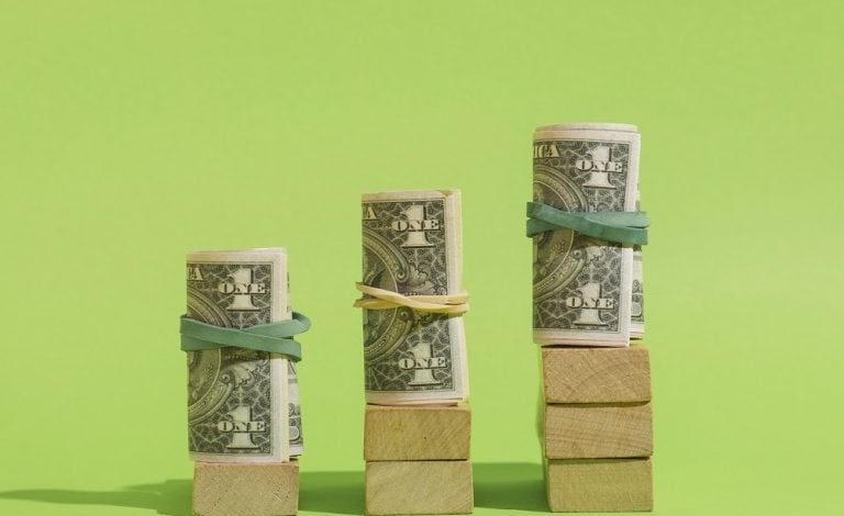 Gulf Bond & Sukuk Issuances Surge to $340 Billion in 2024 Amid Market Dynamics